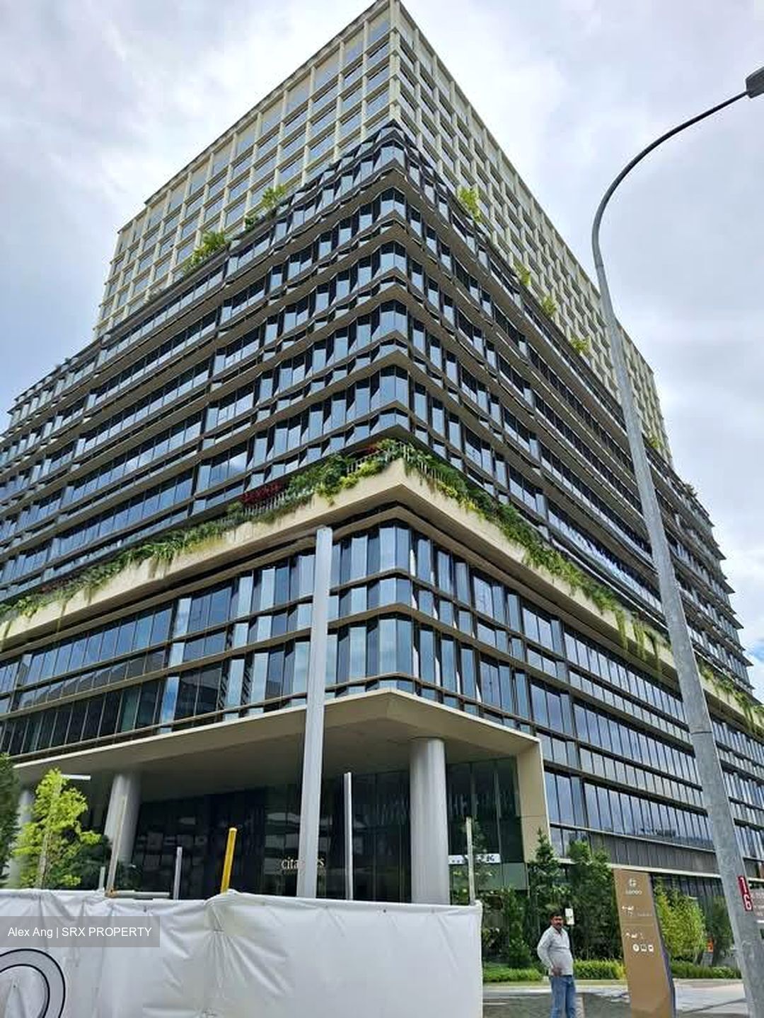 Science Park Drive (D5), Retail #575765871